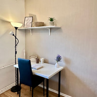 room photo