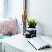 room photo