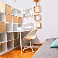 room photo