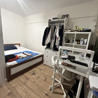 room photo
