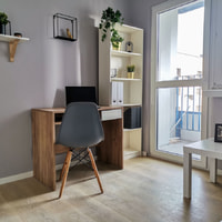 room photo