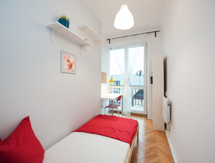 Single room no. 3, Łódź-1