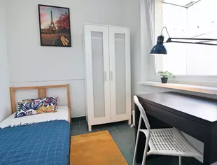 Pokój 1-osobowy niedaleko metra i uczelni , Warszawa-1