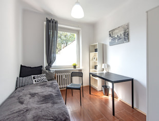 Single room no. 3, Krucza 11/ Przybyszewskiego Street, Łódź-1