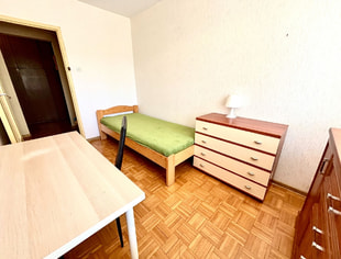 Pokój 1-osobowy 3- trzeci po lewej od wejścia, Wroclaw-1