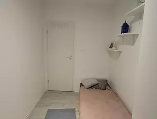 Single room #6 at Zamiany 8 Street [ONLY FOR WOMEN], Warszawa-1