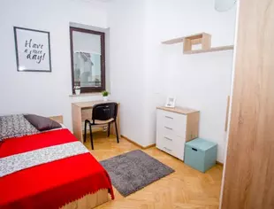 Pokój jednoosobowy #3 przy ul. Pod Strzechą 4/13, Warszawa-1