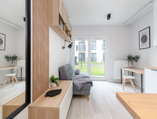 A cozy studio apartment with a garden, Kraków-1