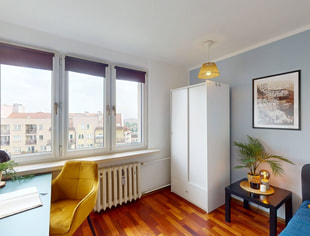 Room No. 4, Kraków-1