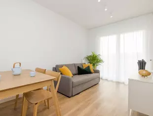 2-pokojowe | 38.9 m2 | Balkon | Internet w cenie | Bezpośrednio, Warszawa-1