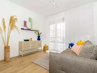 2-pokojowe | 35.98 m2 | Balkon | Internet w cenie | Bezpośrednio, Kraków-1