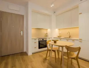 2-pokojowe | 33.72 m2 | Balkon | Internet w cenie | Bezpośrednio, Warszawa-1
