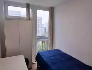 Pokój jednoosobowy #3 przy ul. Krochmalnej 3, Warszawa-1