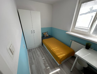 Single room #18 at Wita Stwosza 17b [FOR WOMEN], Warszawa-1