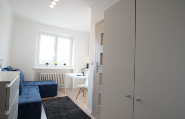 PAWIA 7/13 MANUFAKTURA  STUDIO NR 1 1/2 OSOBY, Łódź-1