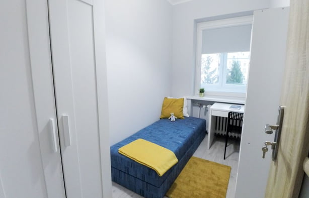 ZADZWOŃ PO AKTUALNĄ CENĘ 729920307 Pokój 1-os nr 4, ul. Ślężna 210, Wrocław-1