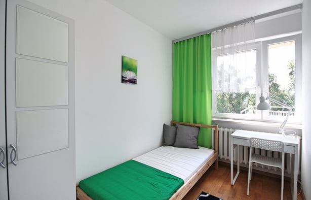 Pokój 1-osobowy blisko Metro Stokłosy| Uczelnia Vistula, Warszawa-1