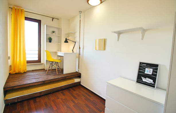 Pokój 2 Jana Pawła II 61, Warszawa-1