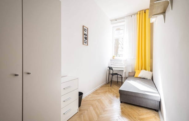 Pokój 1 os | Grottgera | Radio Kraków | Al. J. Słowackiego | park Młynówka Królewska, Kraków-1