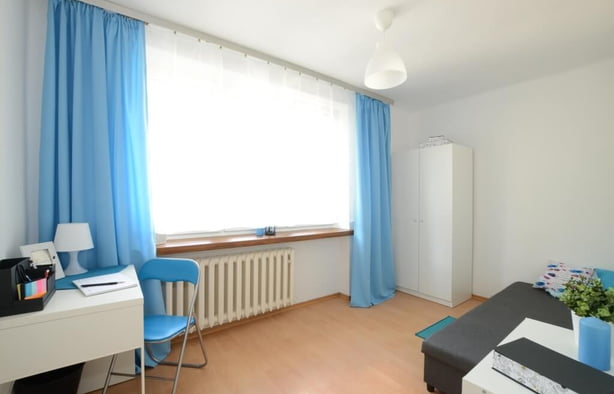 Pokój 1 os | Mazowiecka | 2/3 osoby na mieszkaniu | CO i CWU miejskie | AGH UP UR | Politechnika, Kraków-1