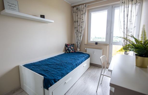 Pokój 1-osobowy 3 (z balkonem), Poznan-1