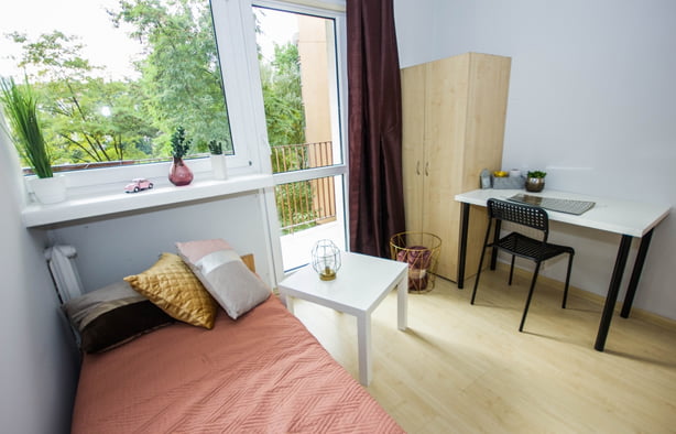 Pokój Z BALKONEM, ul. G. Roweckiego, blisko Campus UJ (2), Krakow-1