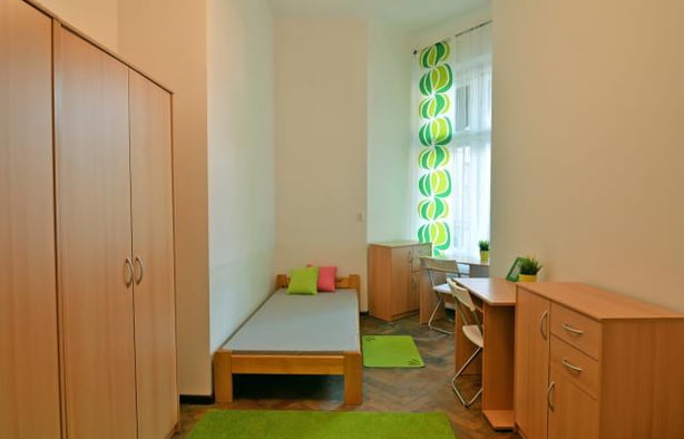 ul. Skłodowskiej 8 (Miejsce w pokoju 2-osobowym nr 4), Krakow-1