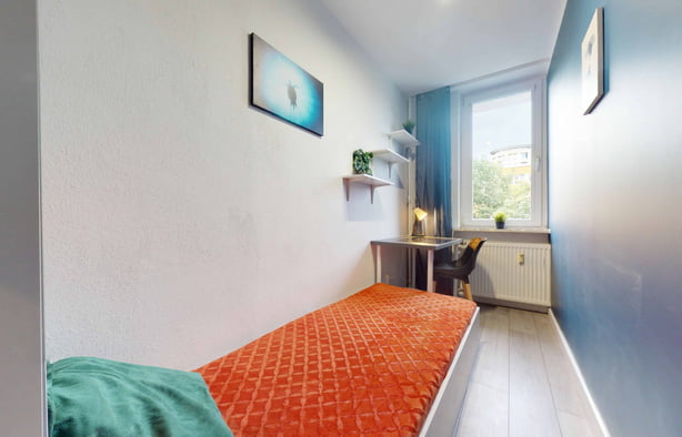 Pokój jednoosobowy #3 przy ul. Opinogórskiej 3 , Warszawa-1