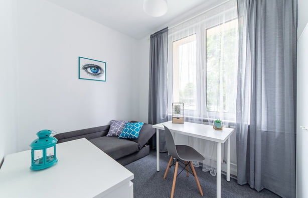 Komfortowy pokój, oś. E,  ul. Edukacji 42 (P1), Tychy-1