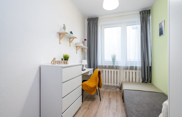 Pokój w samym Centrum, Emilii Plater, pok nr 2, Warszawa-1