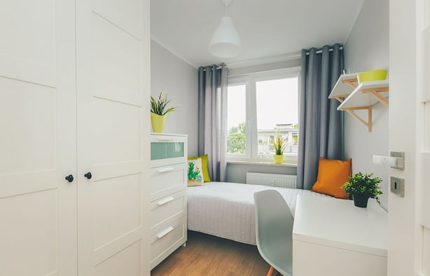 Gierymskiego 3, single room no.6, Warszawa-1