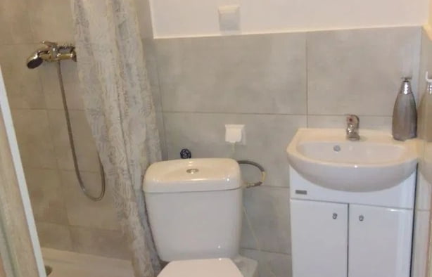 Невелика квартира-студія 25 м² у центрі міста – домашні тварини вітаються!, Szczecin-1