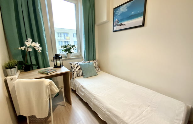 Pokój nr 5, ul. Śniardwy 1, Mokotów, UW Mordor, Warszawa-1