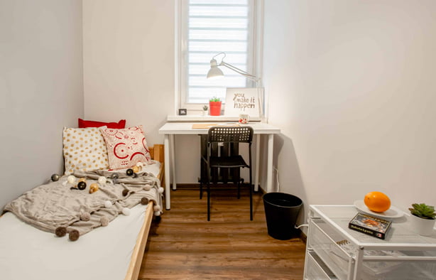 Pokój nr 3 przy ul.Sowińskiego 13, Katowice-1