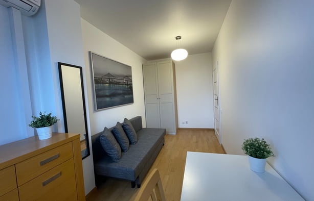 BORA KOMOROWSKIEGO, duży pokój, wysoki standard. Dla KOBIET. pok nr 4, Warszawa-1