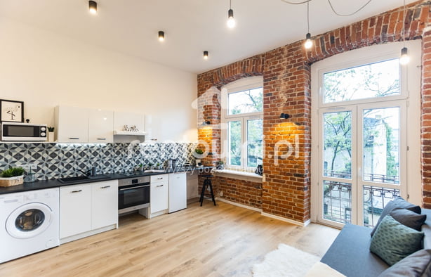 Przestronna kawalerka, ul. Suwalska 7, Łódź, Łódź-1