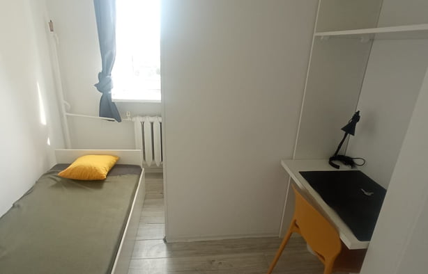 Pokój jednoosobowy #5 przy ul. Orzyckiej 8, Warszawa-1