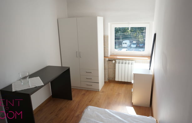 TARNINOWA 1 RADOGOSZCZ Pokój jednoosobowy NR 20, Łódź-1