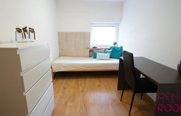 TARNINOWA 1 RADOGOSZCZ Pokój jednoosobowy NR 22, Łódź-1