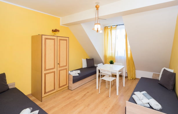 3-person room no. 7, Rotmanka-1