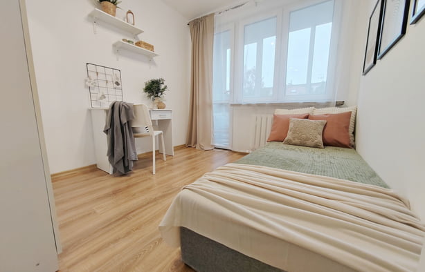 Pokój 1-osobowy Z BALKONEM ul. Kazimierza Wlk. blisko Królewskiej (4), Kraków-1