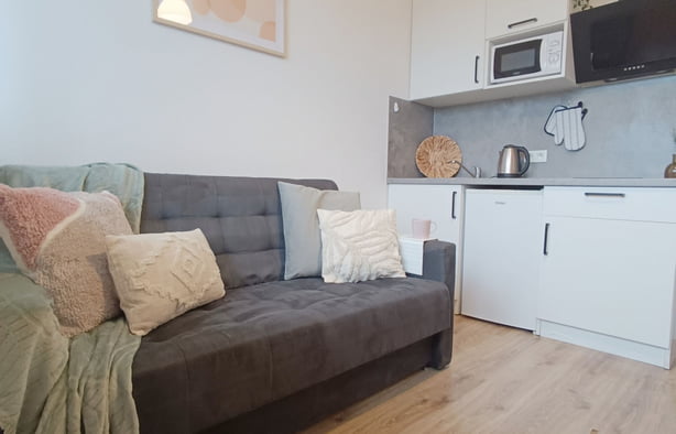 Kawalerka, ul. Wiejska, blisko Capgemini, Tauron Arena (10), Kraków-1