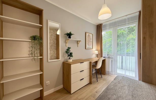 Pokój nr. 4- ul. Kluczowa 10, BIELANY, Warszawa-1