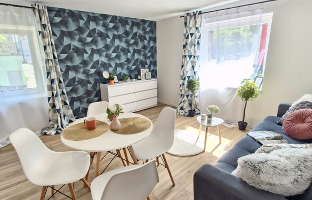 Jasna i przytulna kawalerka po generalnym remoncie., Świętochłowice-1