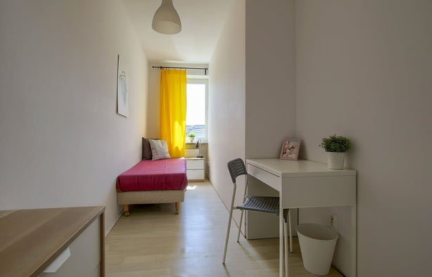 Pokój 1-osobowy nr 3 ul. Złota 79, Warszawa-1