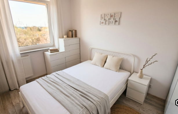 Modern 3-room apartment in Starołęka | Garage, Poznań-1