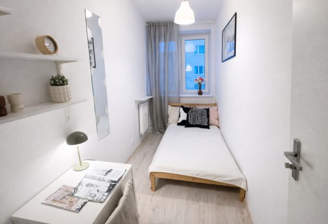 Pokój 1-osobowy  nr 5 przy ul Morskiej 99 