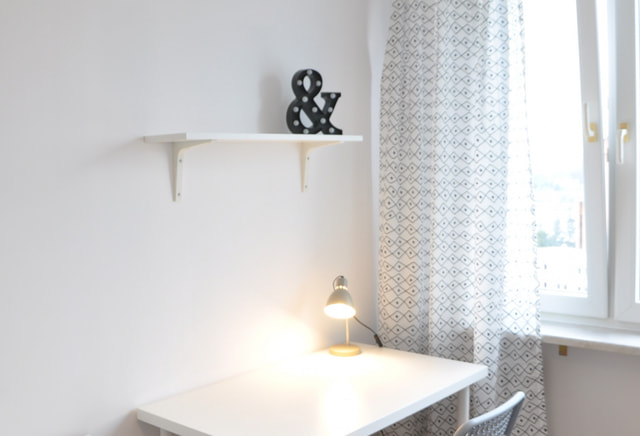 (JABL.16.20.1) Single room
