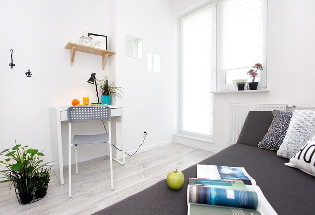 Single room with a balcony no. 2, at Amundsen 5