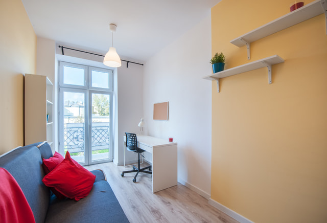 Pokój 1-osobowy z balkonem nr 4, Kopernika 10
